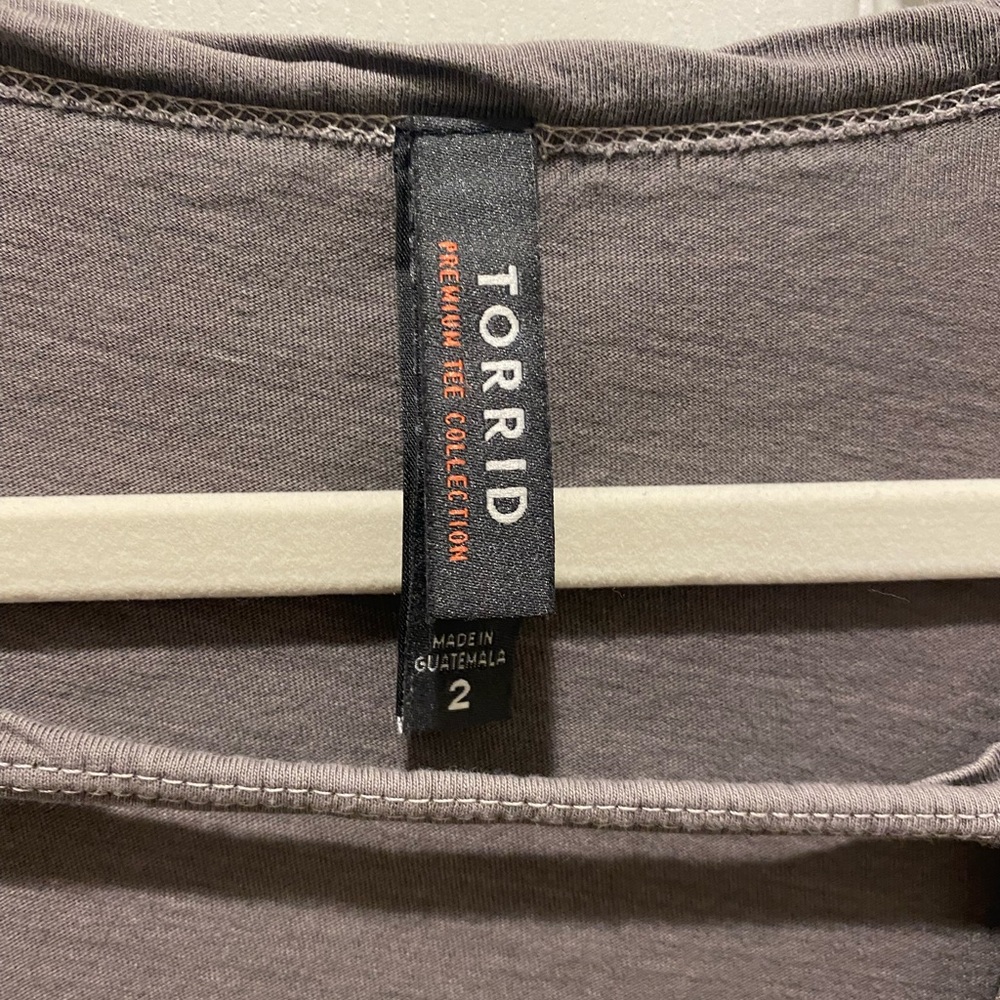 Torrid Tee - Picture 4 of 7
